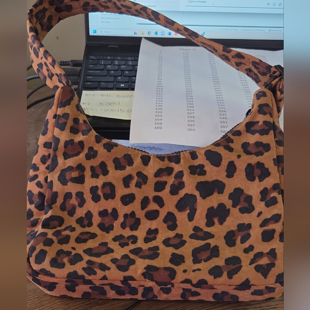 Baggu Mini Shoulder Bag